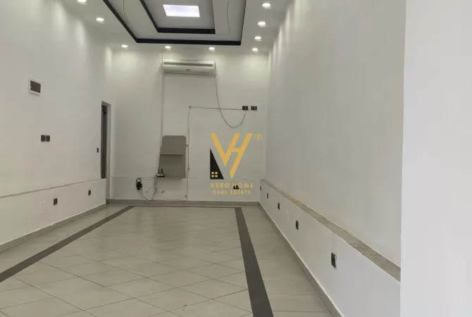 Business Property for Rent 1+1 in Tirana - 700 Euro