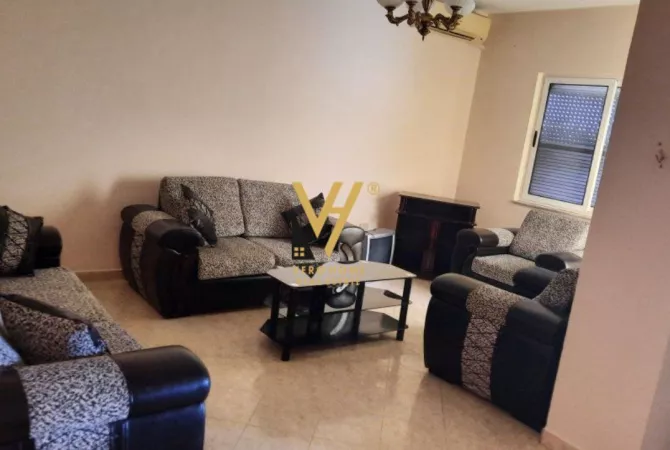 Business Property for Rent 3+1 in Tirana - 600 Euro