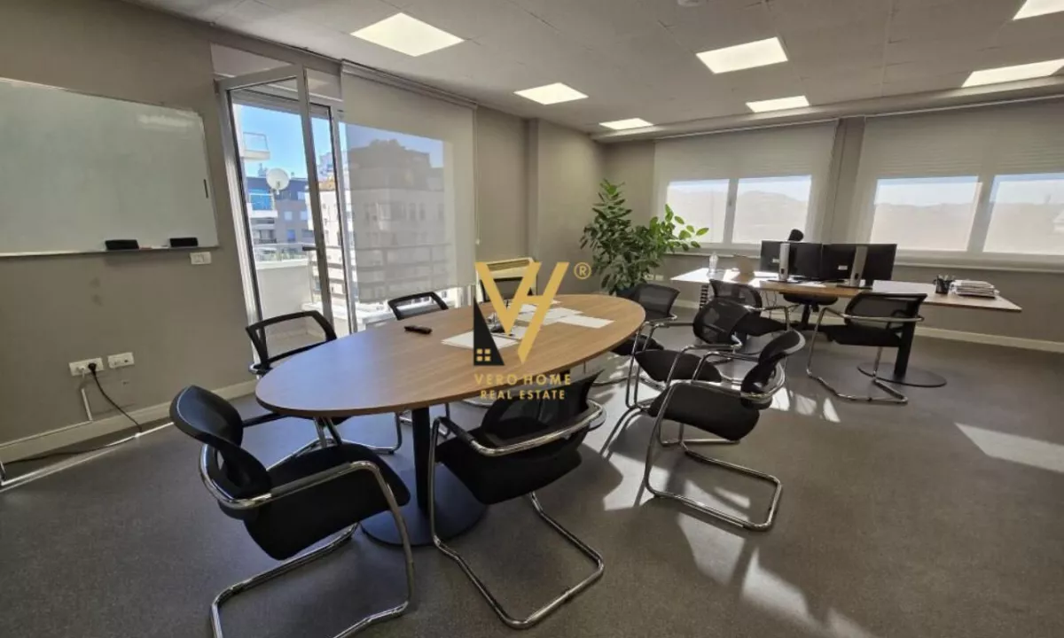 SHITET AMBIENT KOMERCIAL 350 M2 TE SHESHI WILLSON 1.500.000 EURO