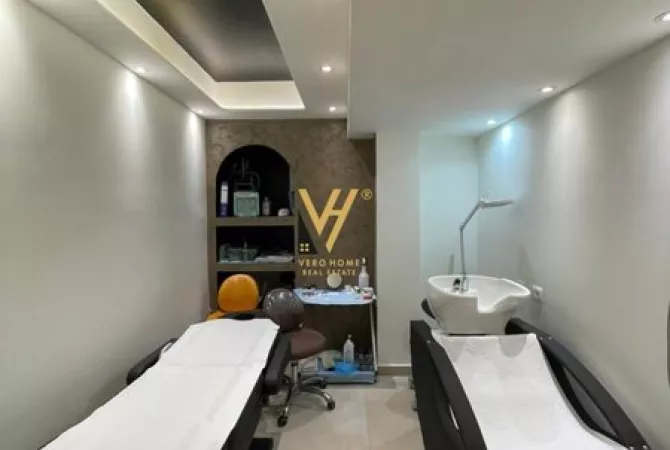 Business Property for Rent 1+1 in Tirana - 1,800 Euro