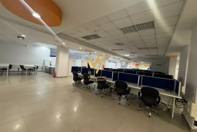 Business Property for Rent 3+1 in Tirana - 7,000 Euro