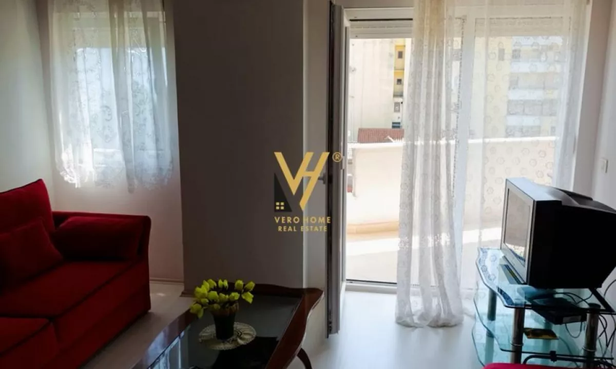 Shtepi ne shitje Apartament ne Pogradec, 1+1, Mobilimi E mobiluar, Pagesa 142,000  Euro.