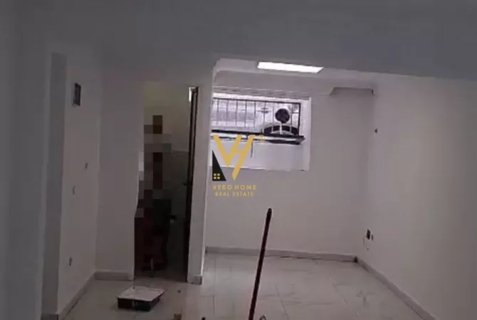 Business Property for Rent 3+1 in Tirana - 500 Euro