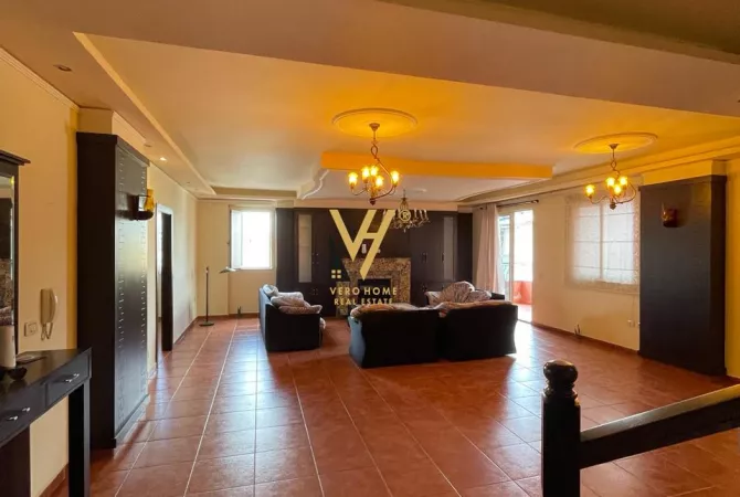 Business Property for Rent 3+1 in Tirana - 1,500 Euro