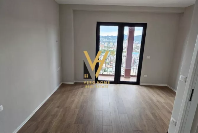 Business Property for Rent 3+1 in Tirana - 2,400 Euro