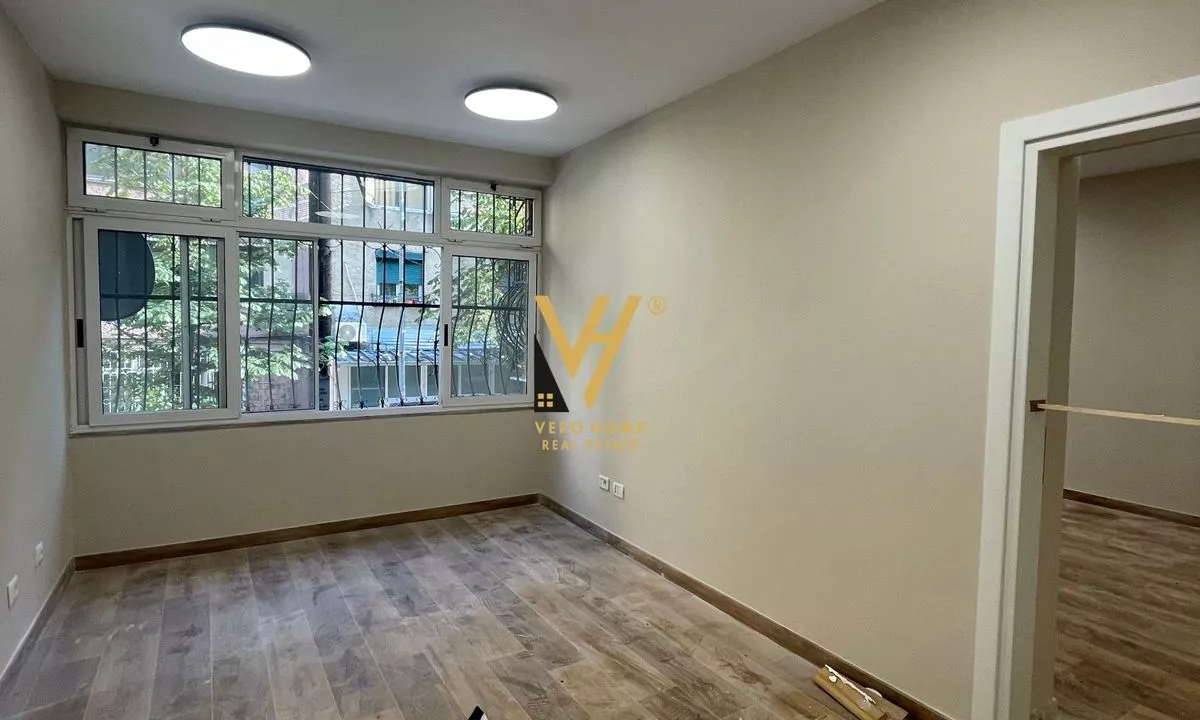 JEPET ZYRE 109 M2 ME QIRA TE MARGARITA TUTULANI 800 EURO