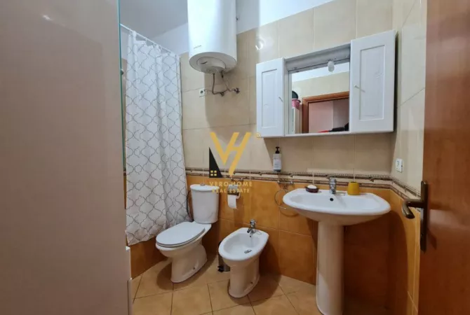 Appartamento in affitto a Tirana 1+1, Arredato