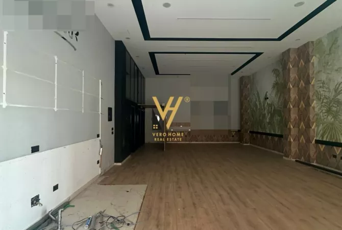 Business Property for Rent 1+1 in Tirana - 700 Euro