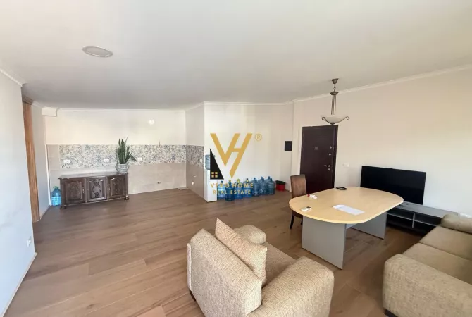 Business Property for Rent 3+1 in Tirana - 900 Euro