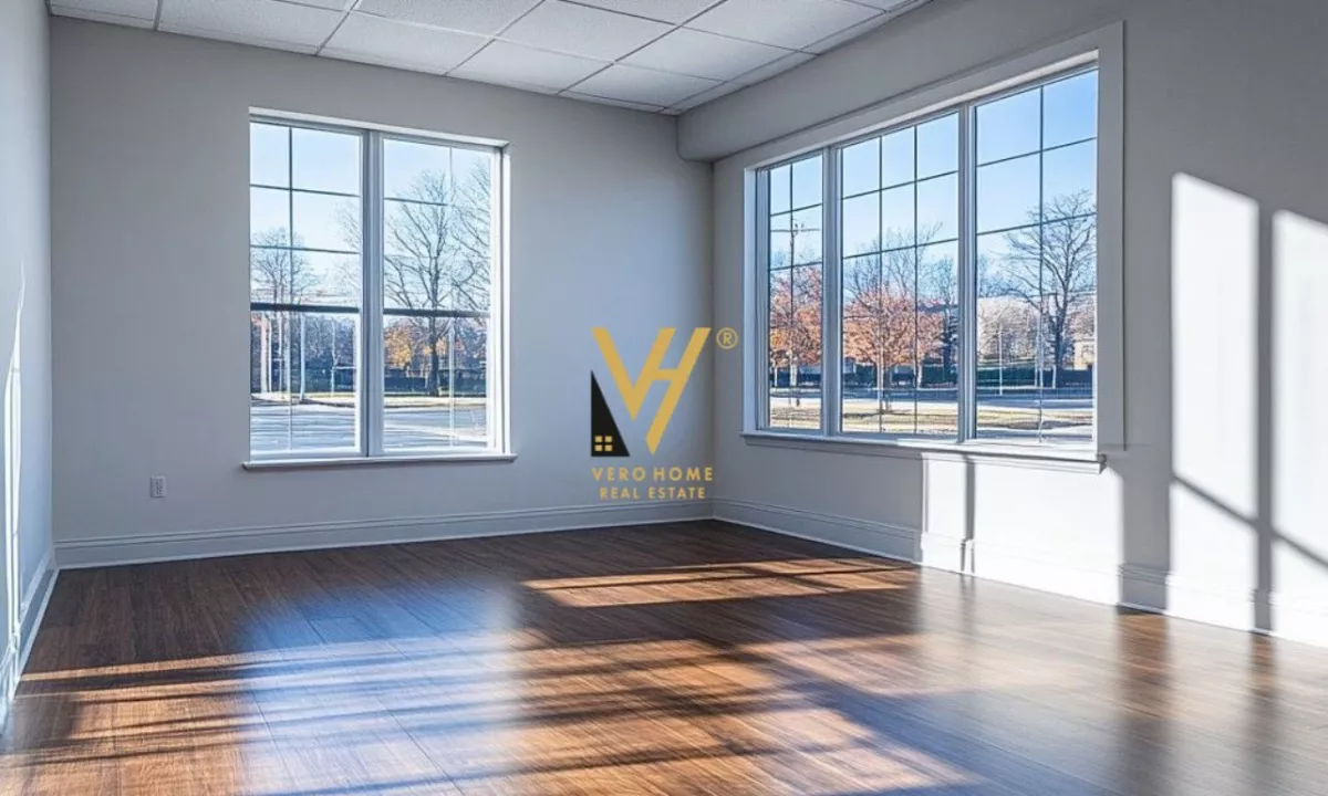 JEPET ZYRE 143 M2 ME QIRA TE MBIKALIMI I KRISTALIT 750 EURO