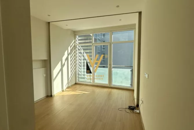 Business Property for Rent 3+1 in Tirana - 100,000 Leke