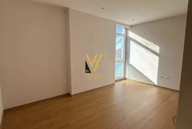 JEPET ZYRE 100 M2 ME QIRA TE KIKA 2, KOMUNA E PARISIT 100.000 LEKE