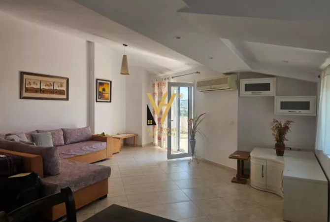 Shtepi me qera Apartament ne Tirane, 2+1, Mobilimi E mobiluar, Pagesa 600  Euro.