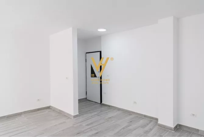 Business Property for Rent 3+1 in Tirana - 1,200 Euro