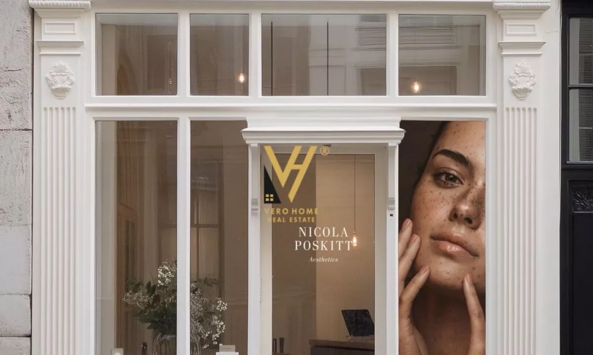 SHITET DYQAN 60 M2 TE BLV ZOGU I PARE 620.000 EURO