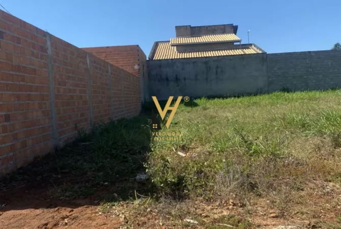 Truall ose Toke ne Tirane - 80,000 Leke