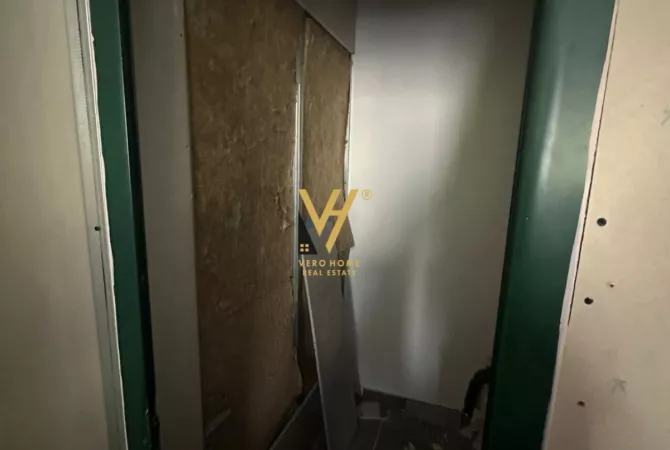 Business Property for Rent 1+1 in Tirana - 450 Euro