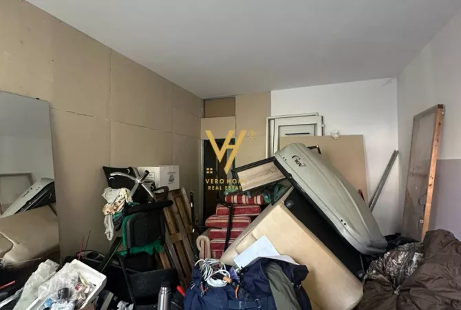 Business Property for Rent 1+1 in Tirana - 450 Euro