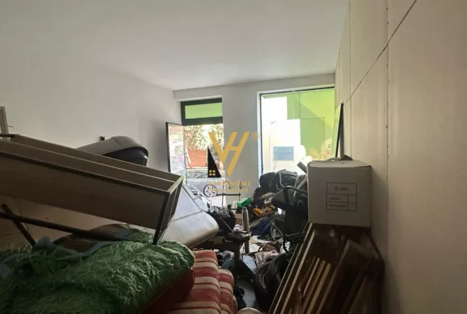 Business Property for Rent 1+1 in Tirana - 450 Euro