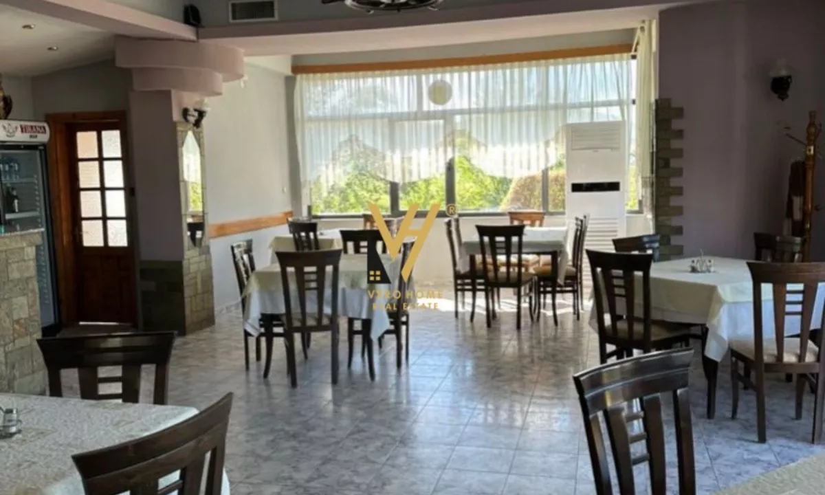 SHITET HOTEL BAR RESTORANT NE KORCE 400.000 EURO