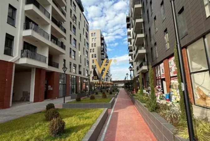 Business Property for Rent 3+1 in Tirana - 600 Euro