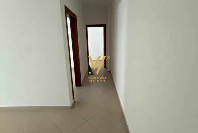 Shtepi ne shitje 1+1 ne Fier - 8,800,000 Leke