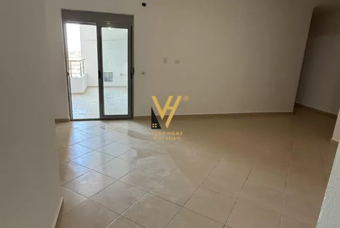 Shtepi ne shitje Apartament ne Fier, 1+1, Mobilimi E mobiluar, Pagesa 8,800,000  Leke.