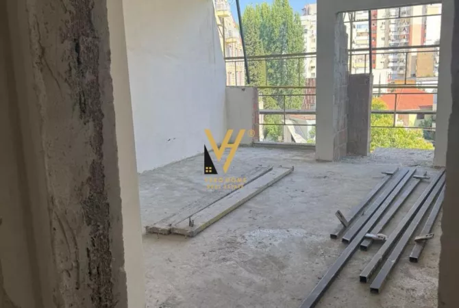 Shtepi ne shitje Apartament ne Tirane, 2+1, Mobilimi Bosh, pa mobiluar, Pagesa 425,700  Euro.