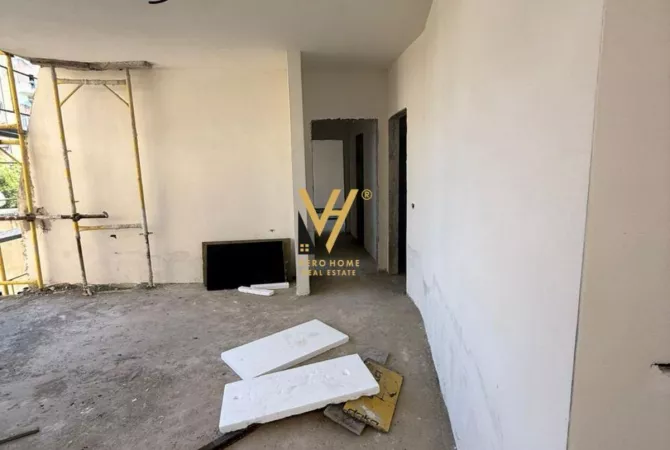 Shtepi ne shitje Apartament ne Tirane, 2+1, Mobilimi Bosh, pa mobiluar, Pagesa 425,700  Euro.