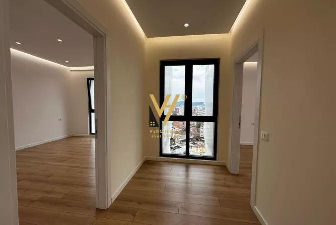 Business Property for Rent 3+1 in Tirana - 750 Euro