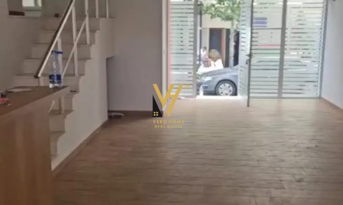 JEPET DYQAN 110 M2 ME QERA TE NISHARAKU 750 EURO