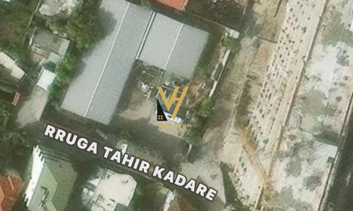 JEPET TOKE 2.000 M2 ME QERA TE RR.TAHIR KADARE, MEZEZ 2.500 EURO