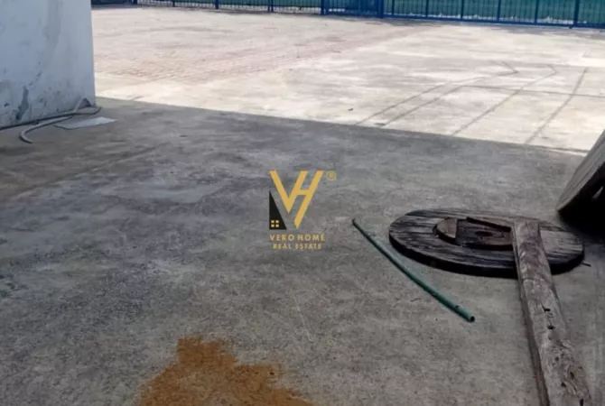 Business Property for Rent 4+1 in Tirana - 800 Euro