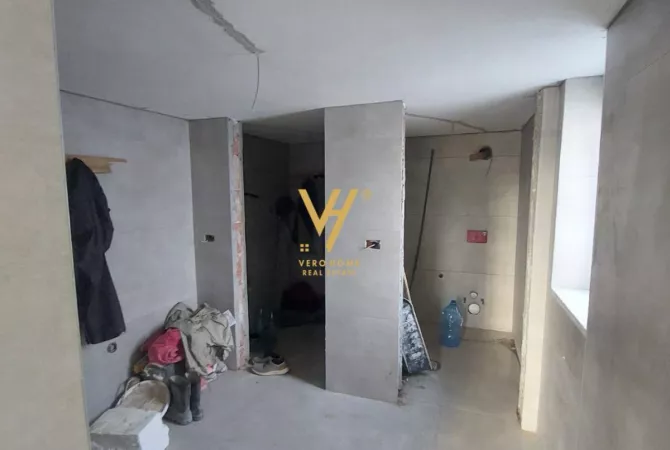 SHITET DYQAN 111 M2 NE DON BOSKO 430.000 EURO