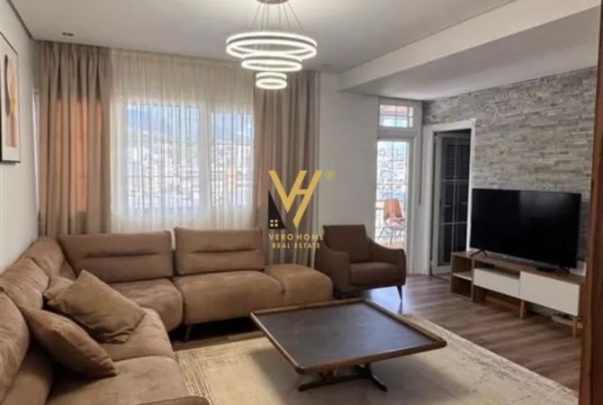 JEPET APARTAMENT 3+1+2+BLK ME QIRA NE FRESK,RR.E TELEFERIKUT 650 EURO