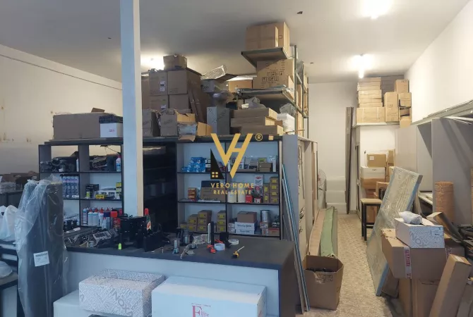 Business Property for Rent 1+1 in Tirana - 1,000 Euro