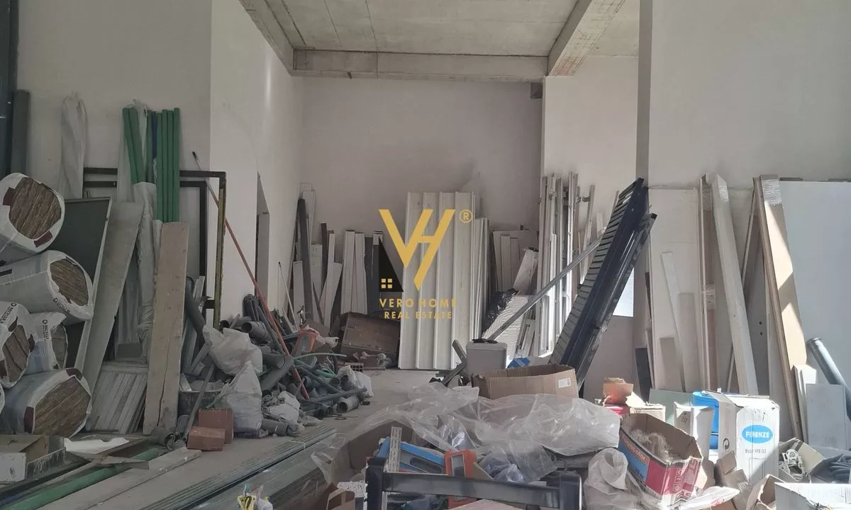 SHITET DYQAN 105 M2 TE MINE PEZA 320.000 EURO