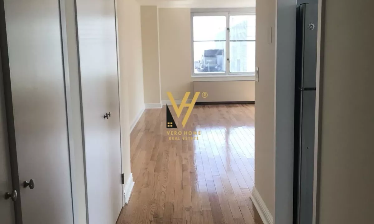 Shtepi ne shitje Apartament ne Tirane, 1+1, Mobilimi Bosh, pa mobiluar, Pagesa 117,000  Euro.