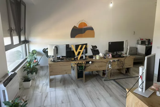 Business Property for Rent 3+1 in Tirana - 650 Euro