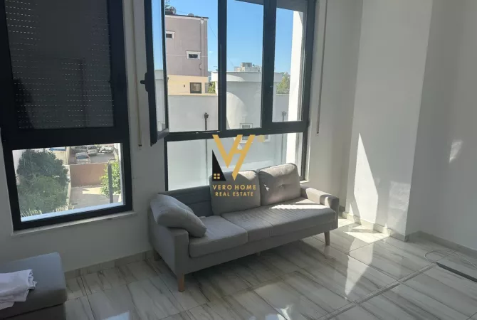 JEPET ZYRE 2+1+BLK ME QERA ALI DEMI 650 EURO