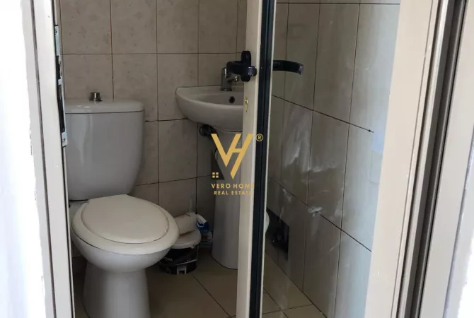 Business Property for Rent 3+1 in Tirana - 1,500 Euro
