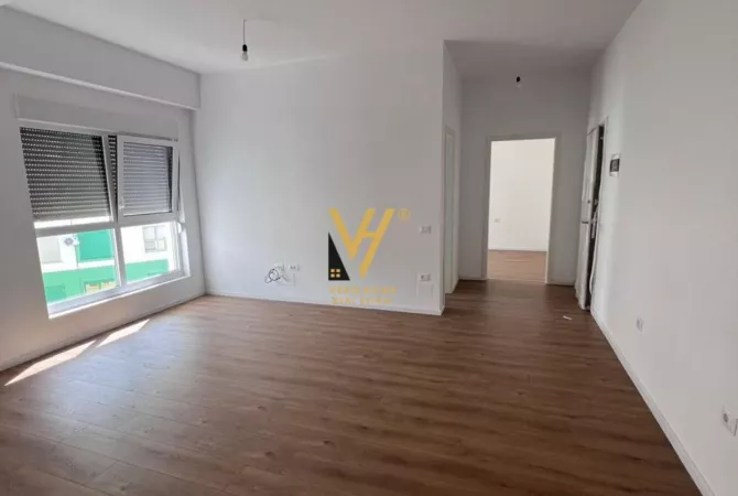 Shtepi ne shitje Apartament ne Tirane, 1+1, Mobilimi E mobiluar, Pagesa 103,000  Euro.