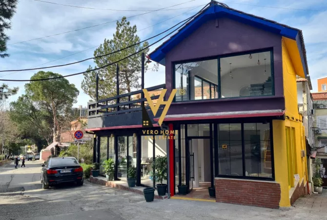 Business Property for Rent 3+1 in Tirana - 1,000 Euro