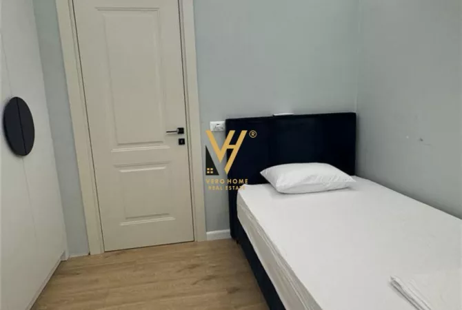 Appartamento in vendita a Valona 2+1, Arredato