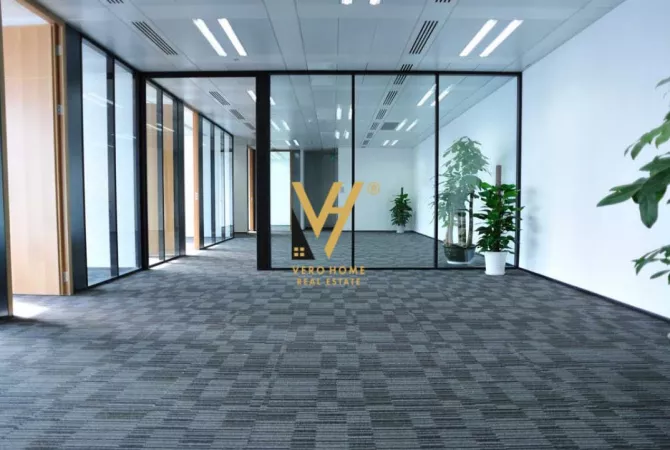 Business Property for Rent 3+1 in Tirana - 1,500 Euro