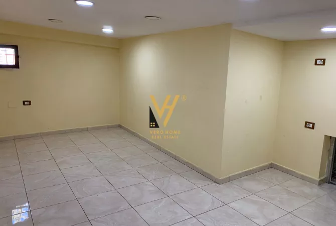 Business Property for Rent 3+1 in Tirana - 450 Euro