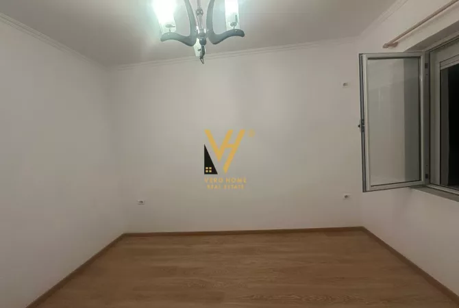 Business Property for Rent 3+1 in Tirana - 700 Euro
