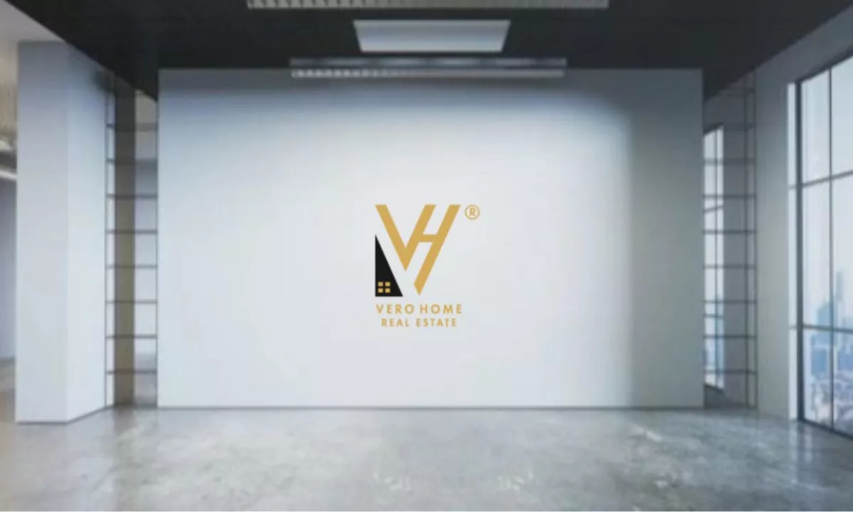 JEPET ZYRE 88 M2 ME QERA TE KOMUNA E PARISIT 900 EURO