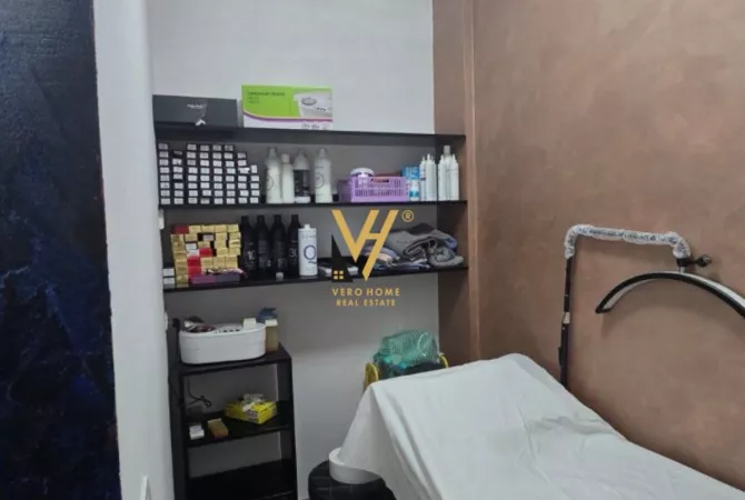 Business Property for Rent 3+1 in Tirana - 500 Euro