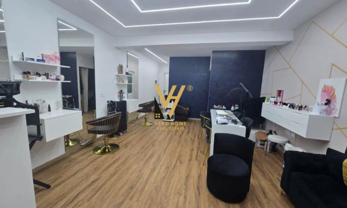 JEPET PARUKERI 51 M2 ME QERA NE SAUK 500 EURO